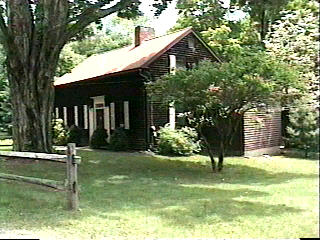 Building photograph for 10 MOLZON LN